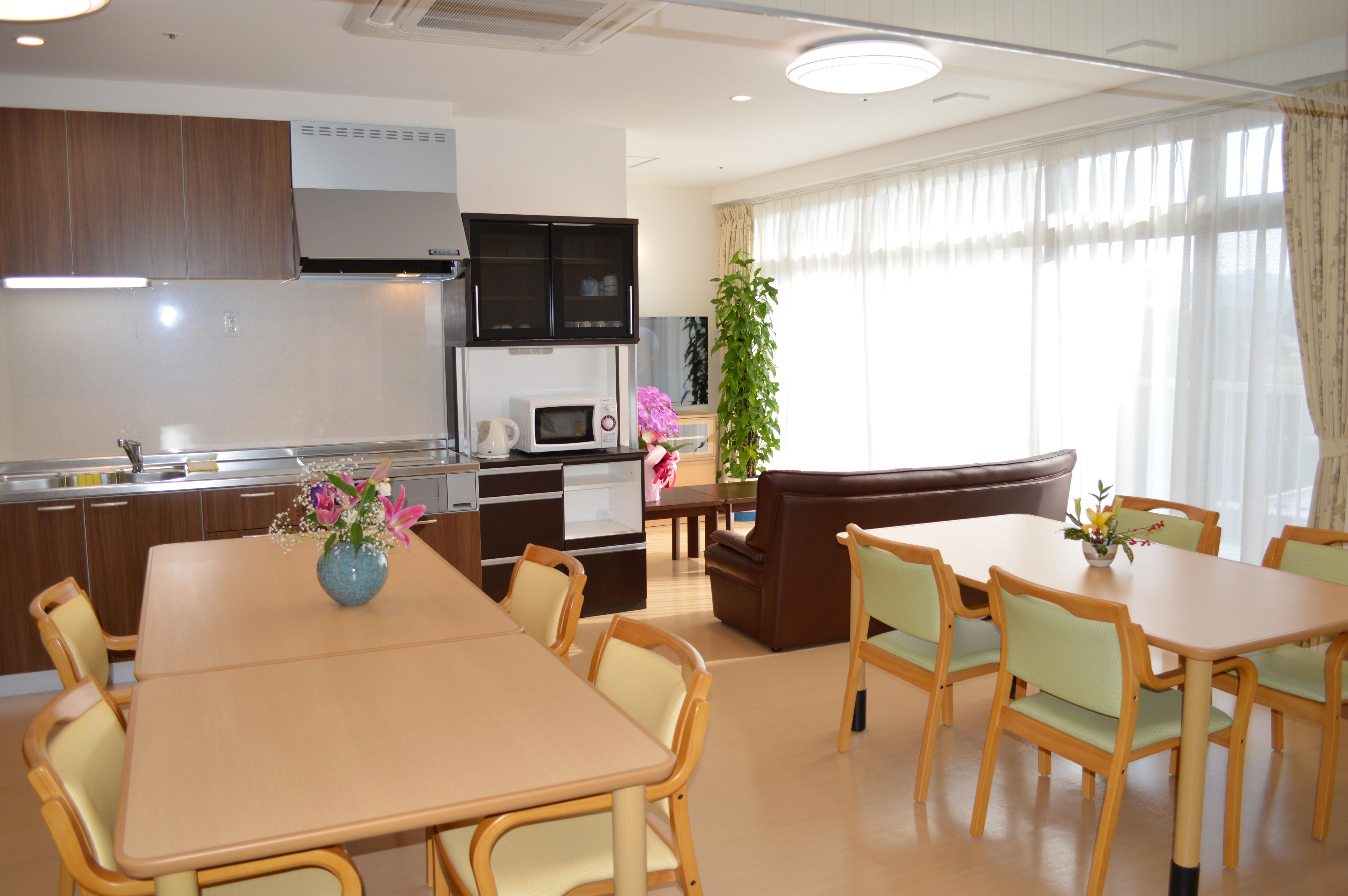 社会福祉法人笠松会　ケアハウス笠松の郷　短期入所生活介護　ショートステイ　リビング